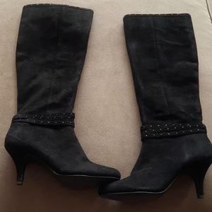 Bandolino Healed Boots